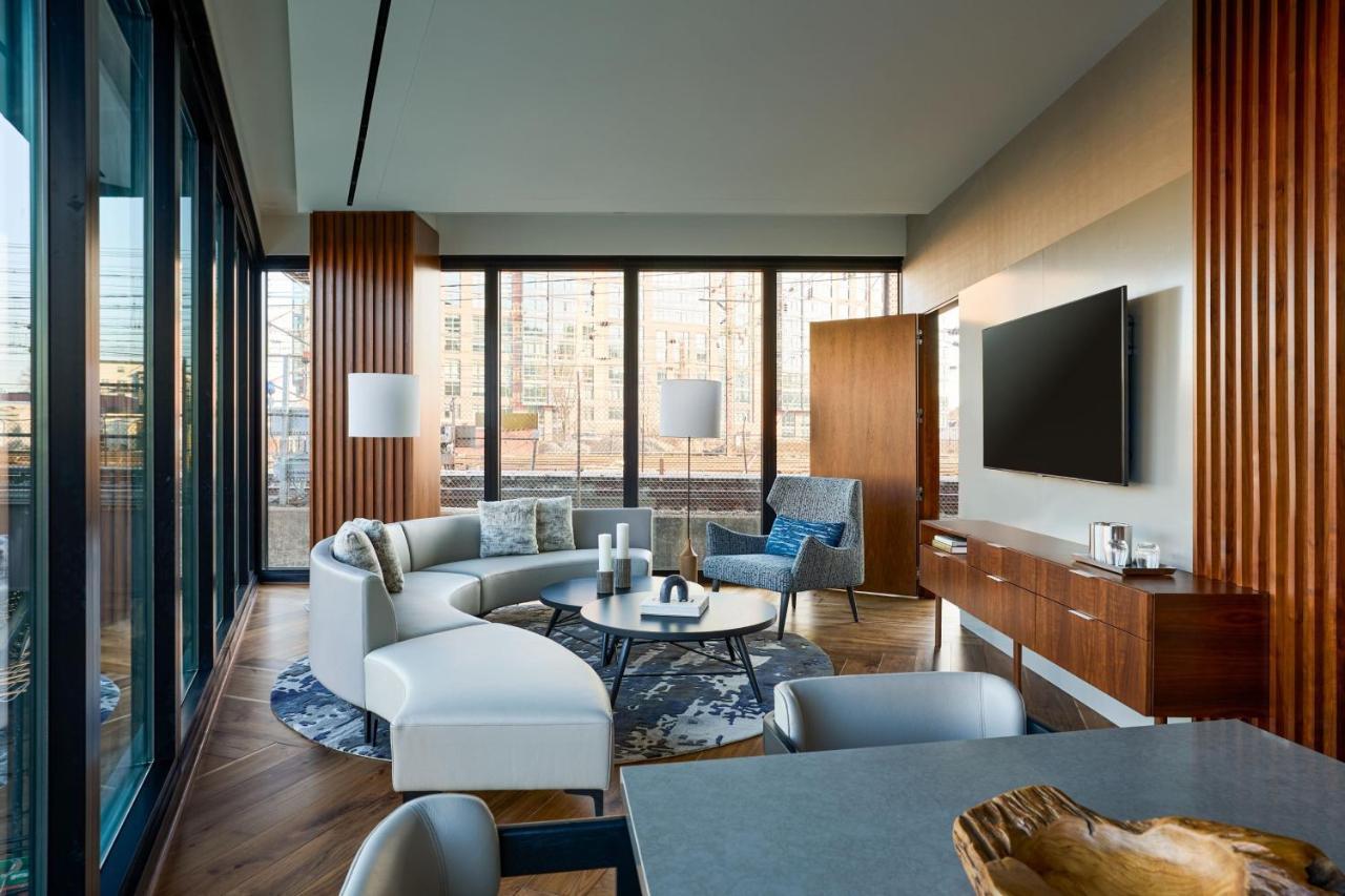 Отель Washington Marriott Capitol Hill Экстерьер фото